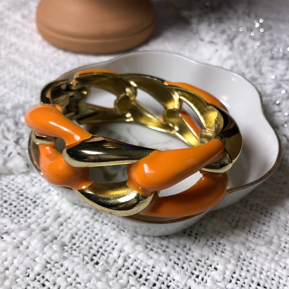 Chunky Gold and orange Chain link clamper‎ bracelet - Picture 2 of 6